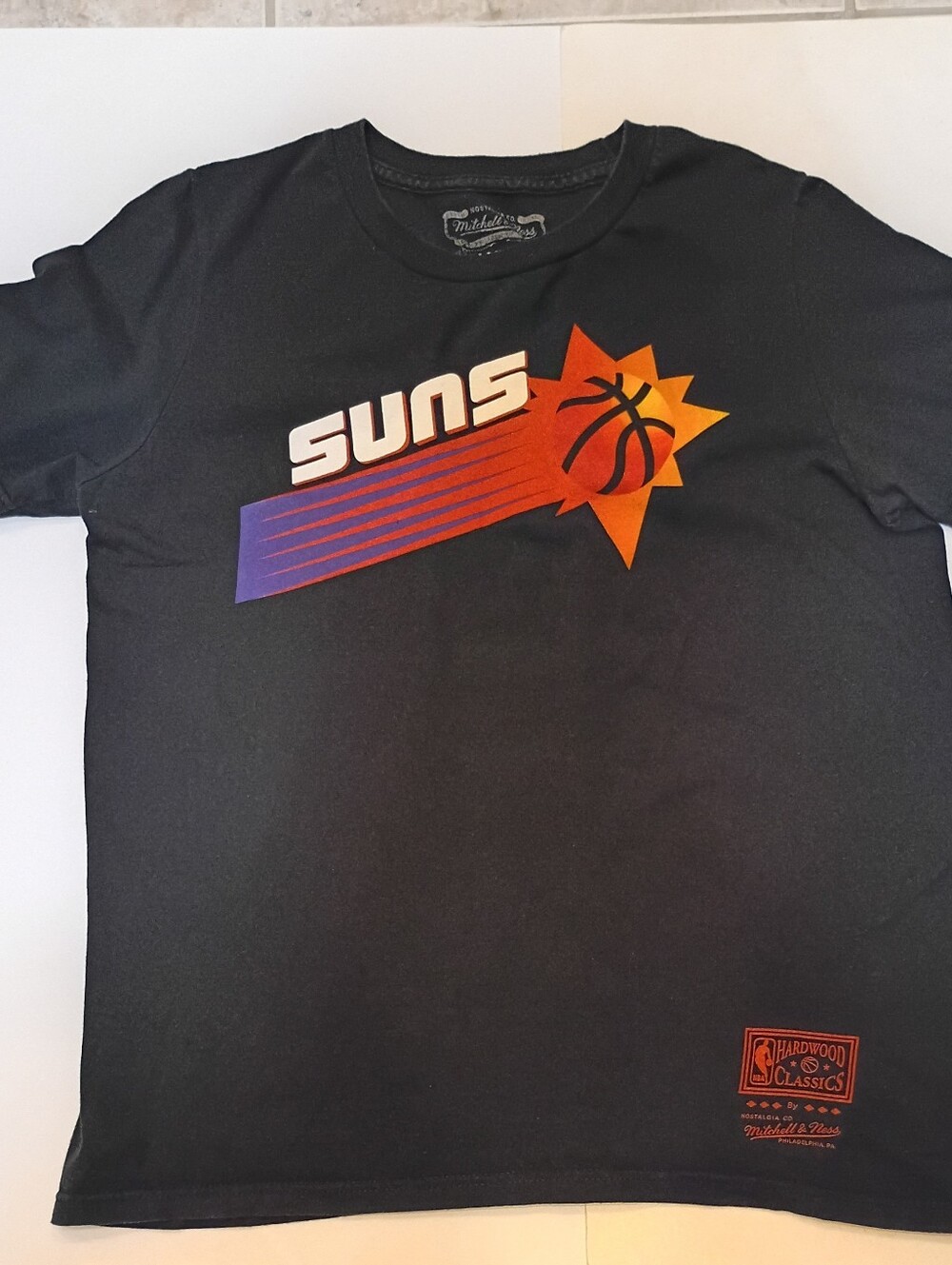 EUC BOYS PHX SUNS T-SHIRT SZ L